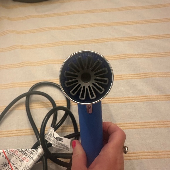 Gama Professional EasiQ IQ Ultra Lightweight Hair Blow Dryer | IQ EASIQ | Blue - Picture 7 of 8